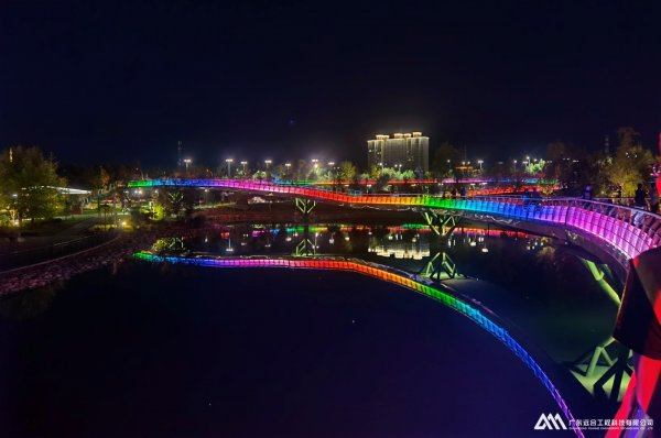 奎屯潤民河公園--彩虹橋